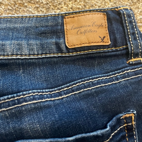 American Eagle - Denim/Jean Shorts - Size 10 - Picture 4 of 6